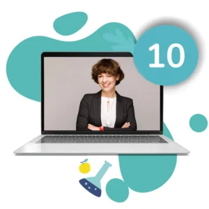 Laptop z nauczycielką prowadzącą lekcje online na platformie Polonijka – pakiet 10 godzin zajęć indywidualnych.